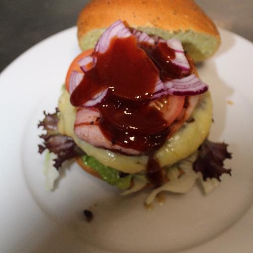 Smokey BBQ Burger with Bacon & Cheese & Red Onion